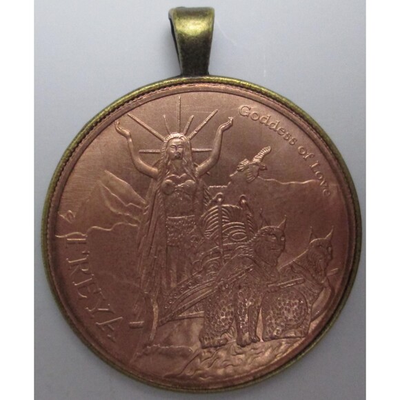 Freya Goddess of Love Silver Coin/Pendant-Copper/Bronze - Picture 3 of 8